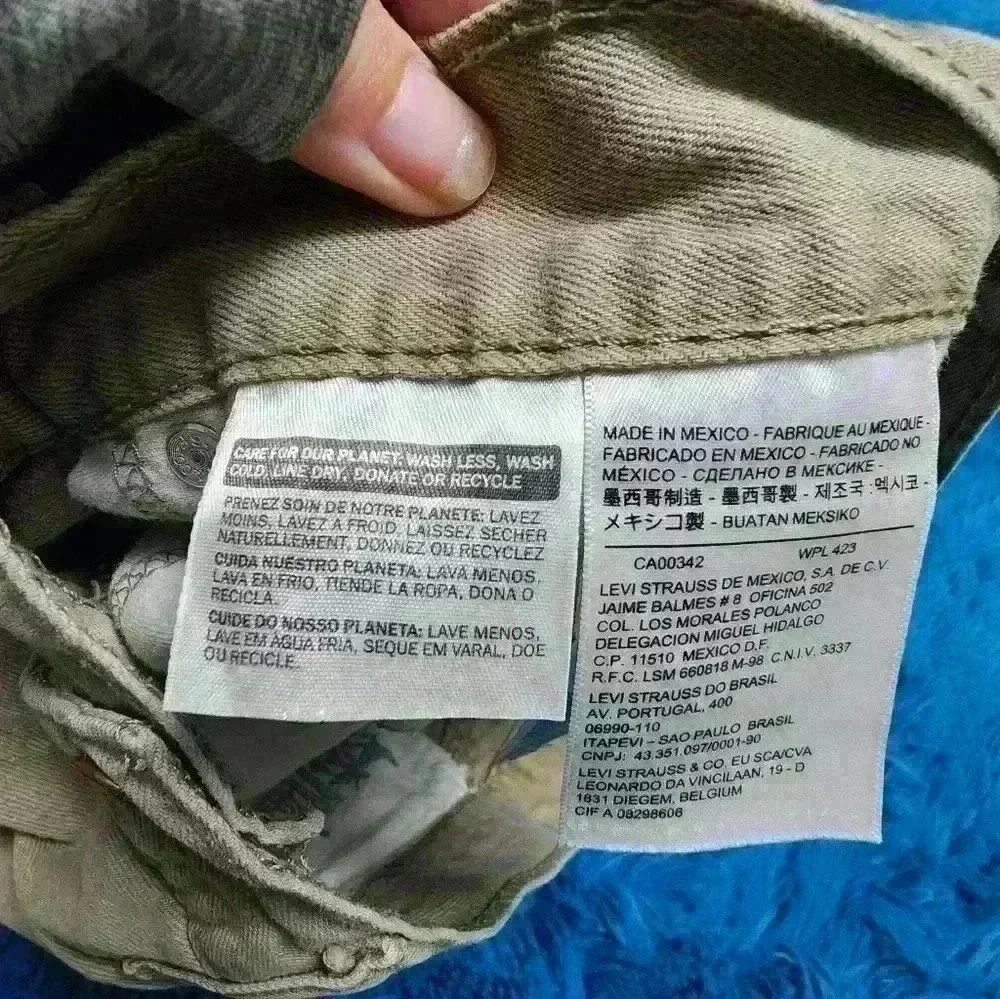 Levi Mens Jeans Size 36/32